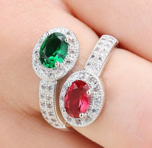 Anillo "Contrariè" con circonitas ovaladas de colores