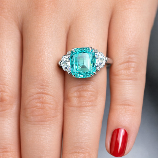 Trilogy con Tormalina Paraiba creata in Laboratorio di ct 4,00