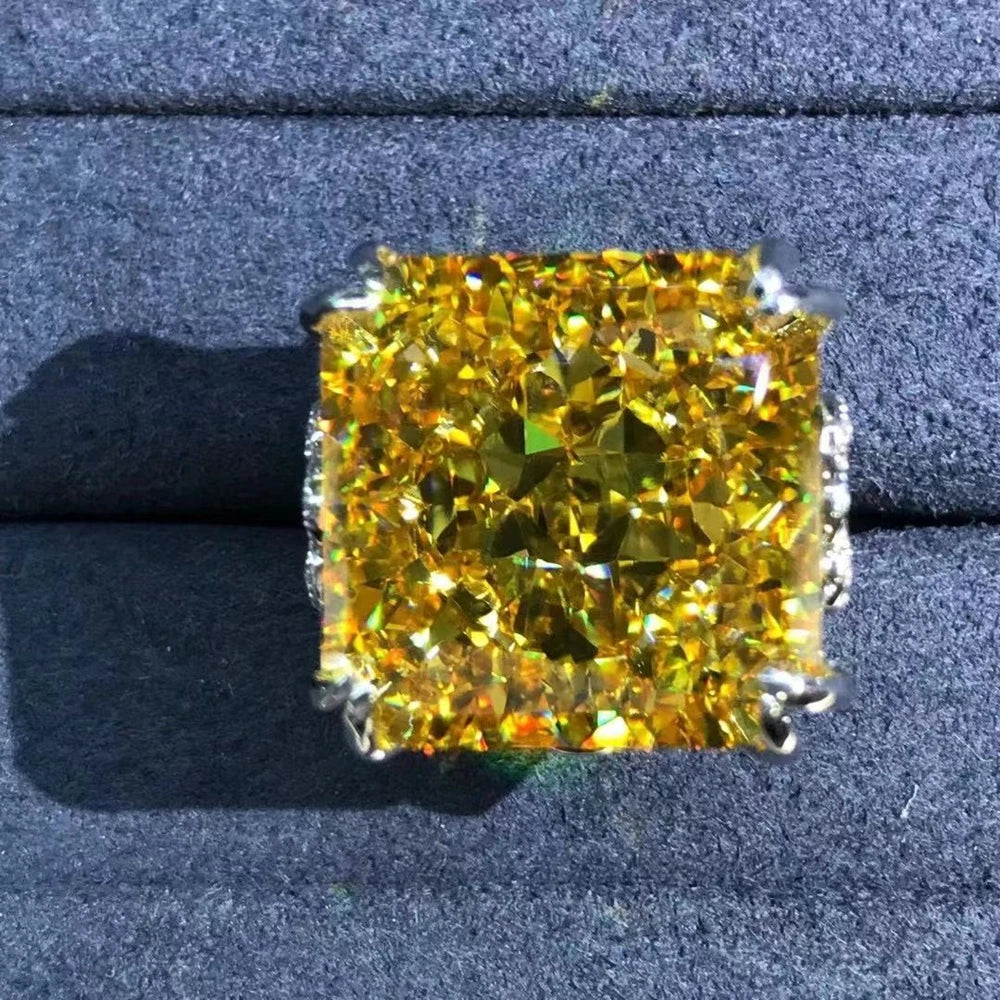 WUIHA Top Quality New 925 Sterling Silver 3EX 20CT VVS Yellow Created Moissanite Wedding Engagement Customized Ring Fine Jewelry