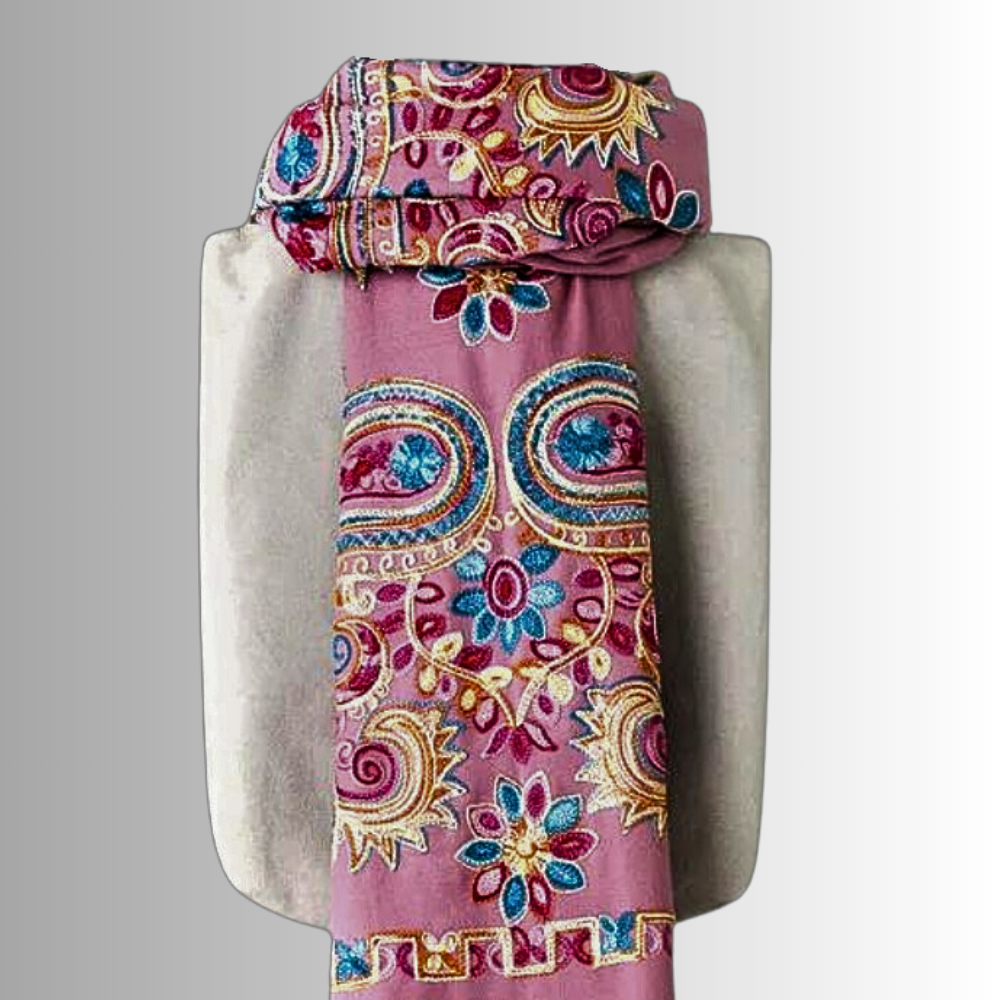 Pashmina Ricamata a Mano Eleganza dalla Tradizione Orientale