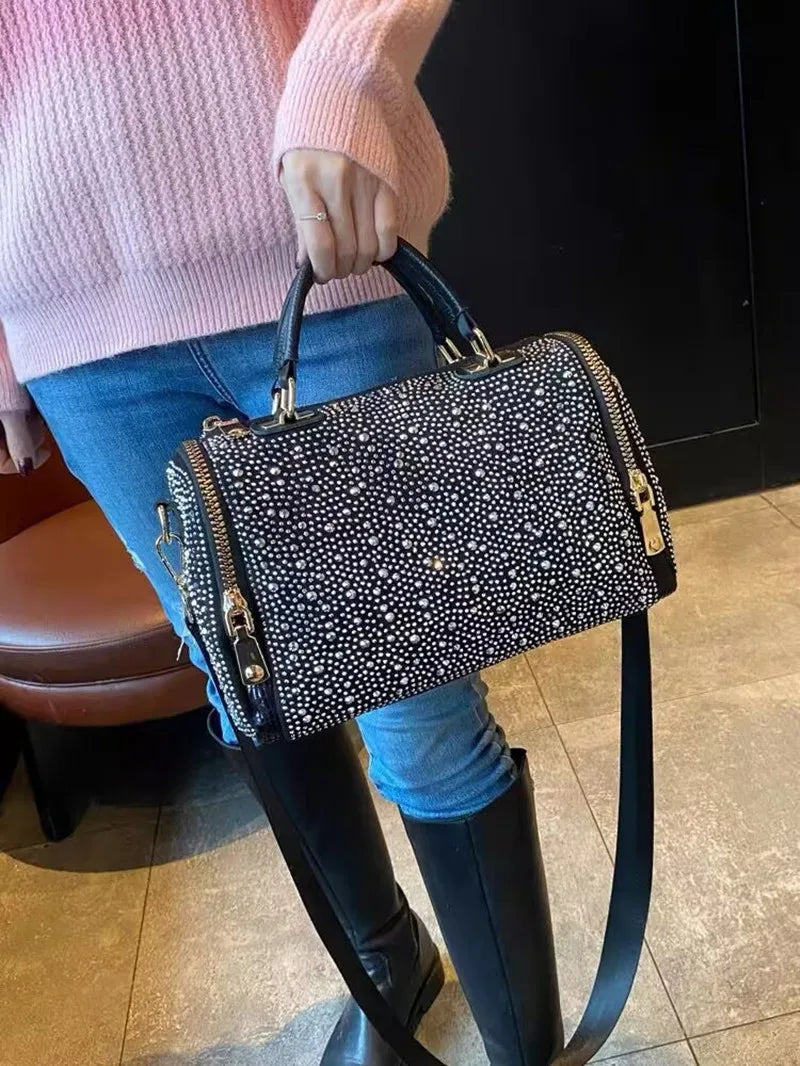 2025 Luxury Designer Women's Full Inlaid Diamond Handbag Retro Large Capacity Leopard Travel Shoulder Crossbody Bag Trendy Totes