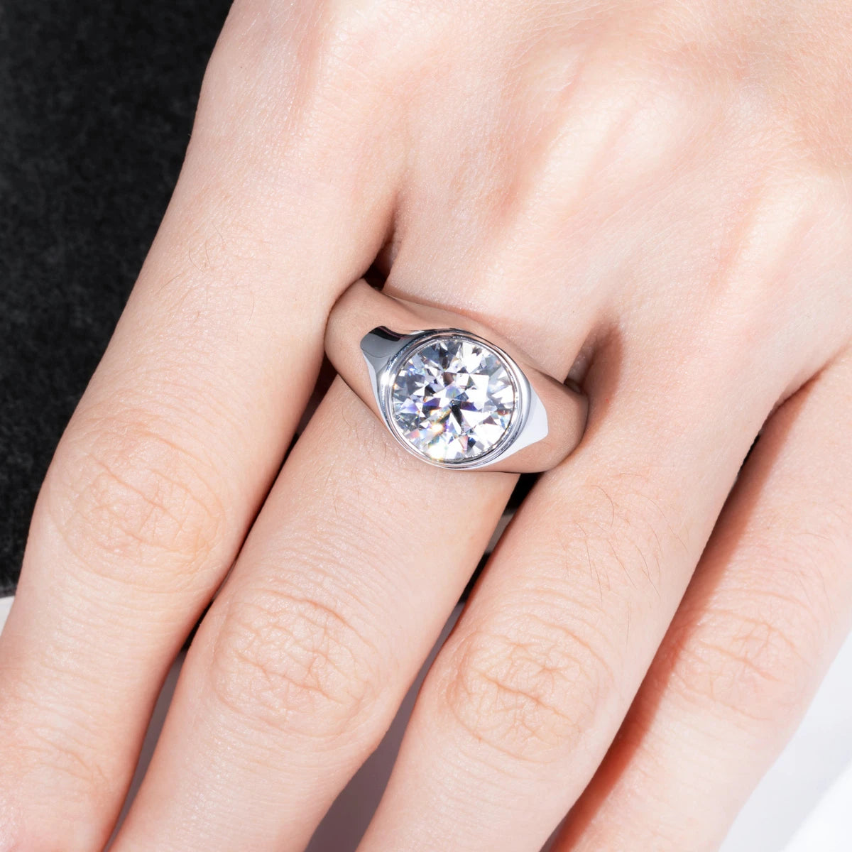AnuJewel 4ct D Color Moissanite Men Rings 18K Gold Plated Silver Engagement Bezel Rings For Men Factory Jewelry Wholesale