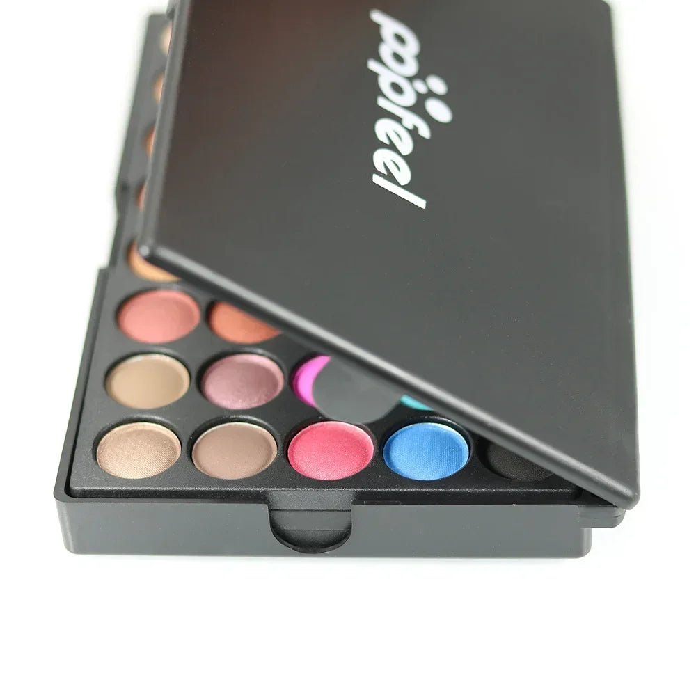 Palette Ombretti 120 Colori – Infinite Combinazioni, Massima Creatività