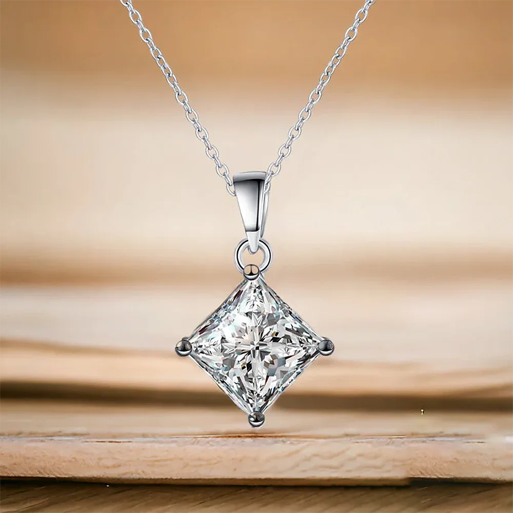 1/2carat GRA Certified Princess Cut Moissanite Pendant Necklace 925 Sterling Silver D Color Square Solitaire Diamond Neck Chain