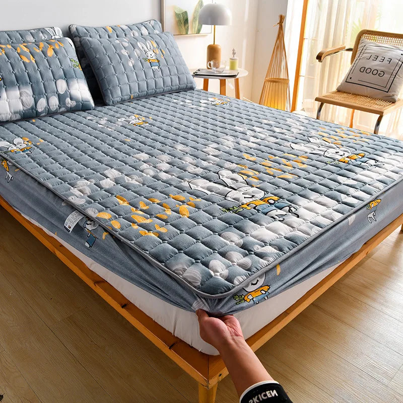 2023 New Thickened Quilted Mattress Cover Large Sheet Antibacterial Breathable Children Lovely Mattress Cover Removable