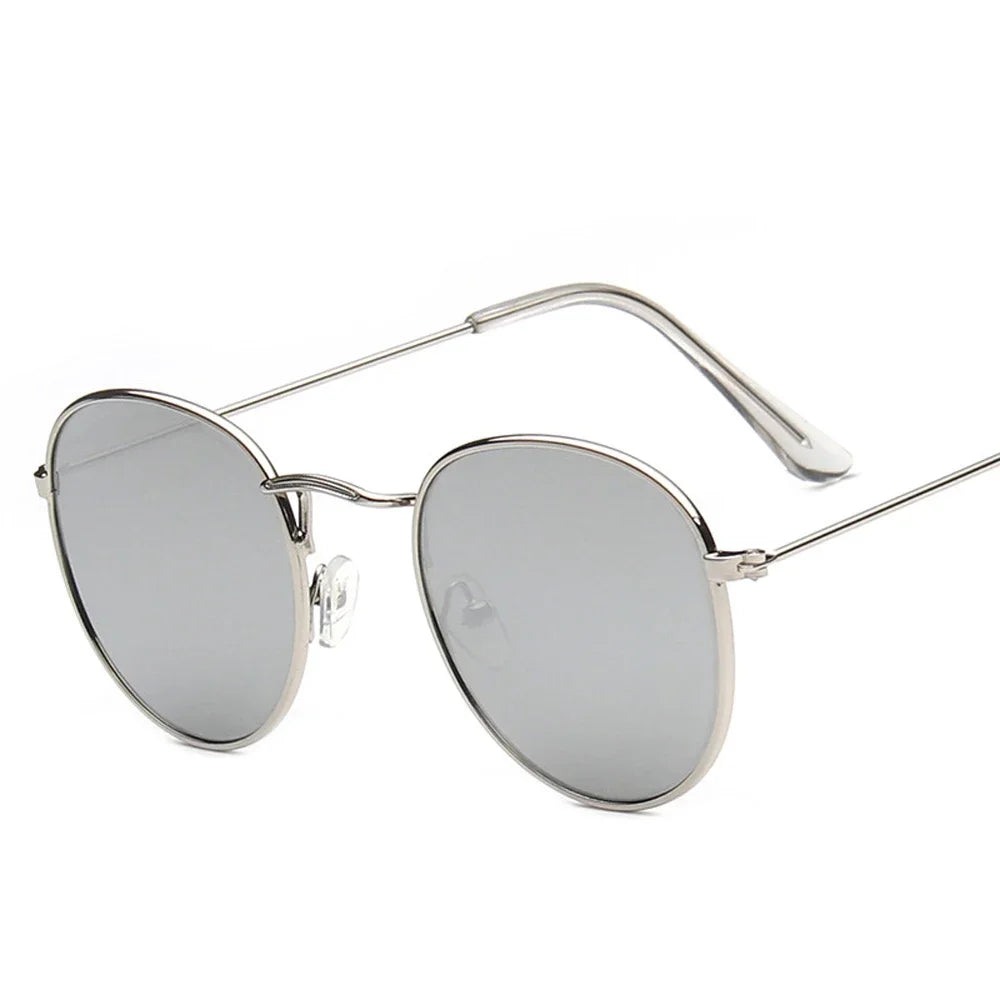 Gafas de sol "Pilot" Elegancia y color en metal