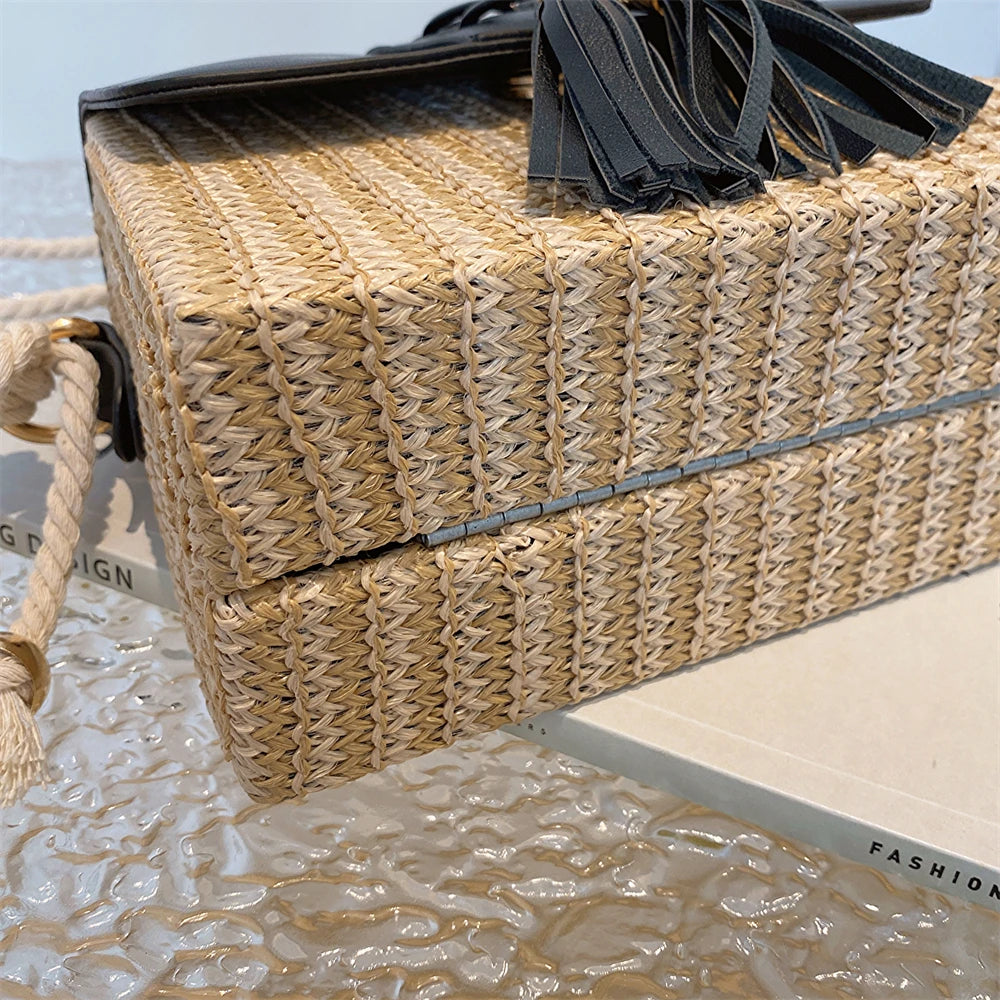 MOODS Straw Beach Bag For Women 2023 Summer New Luxury Designer Handbags Hit Color Tassels Shoulder Crossbody Box Bag Sac A Main