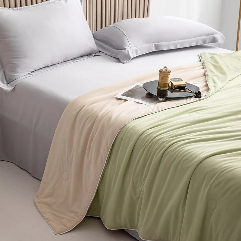 Cooling Blanket for Bed Silky Air Condition Comforter Lightweight Cooled Summer Quilt with Double Side Cold & Cooling Fabric