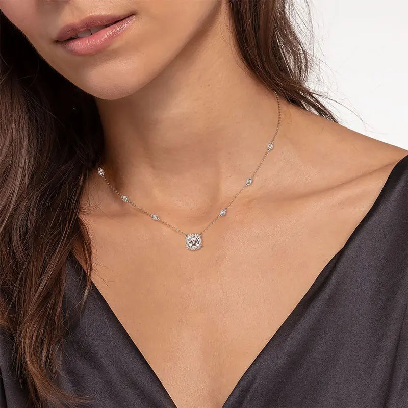 IOGOU Shiny 2.5ct Cushion Cut Moissanite Square Pendant Necklace for Women 925 Sterling Silver CZ Engagement Charm Fine Jewelry