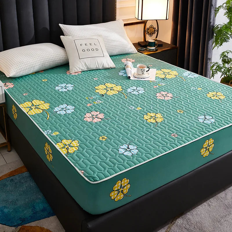 Waterproof Thicken Mattress Cover Quilted Latex Mat Bed Covers Pad Skin-Friendly Fitted Sheet Protector Bedspread150/160/180x200