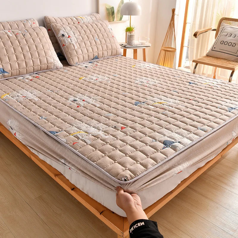 2023 New Thickened Quilted Mattress Cover Large Sheet Antibacterial Breathable Children Lovely Mattress Cover Removable