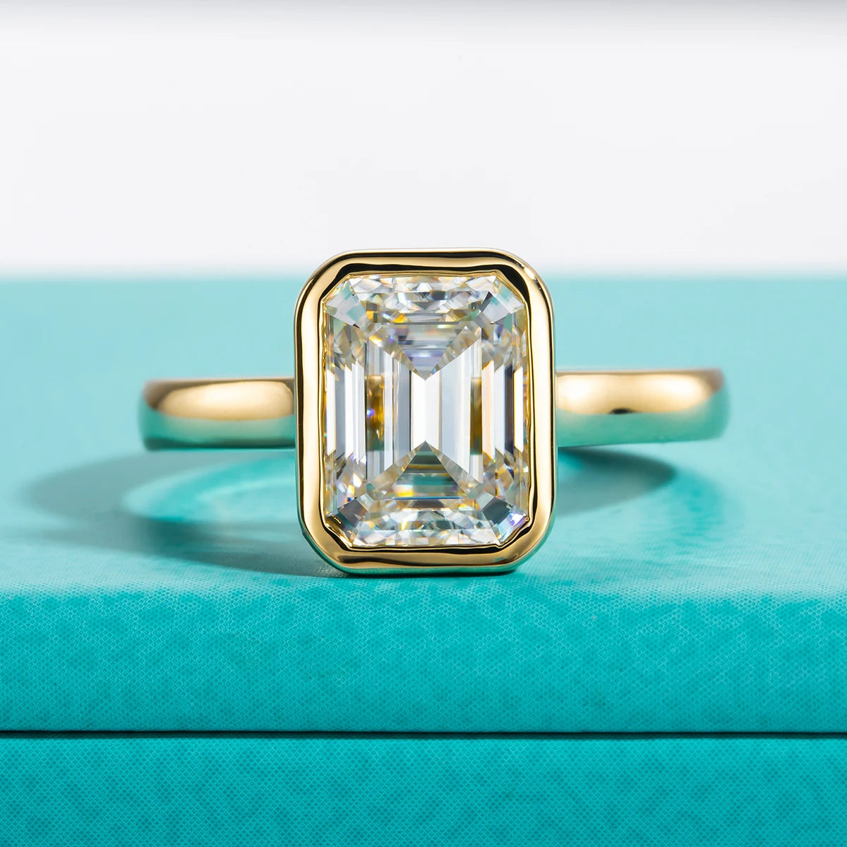 AnuJewel 3ct Emerald Cut D Color Moissanite Engagement Ring Yellow Color 925 Sterling Silver Rings For Women Jewelry Wholesale