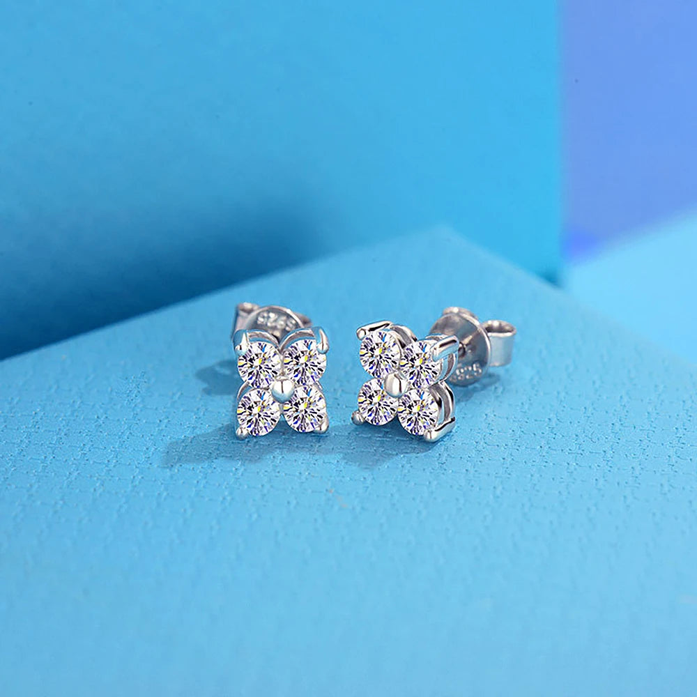 3mm 4-Stone Moissanite Jewelry Set for Women D Color Lab Diamond Stud Earrings Pandant Necklace with Gra Certificates 925 Silver