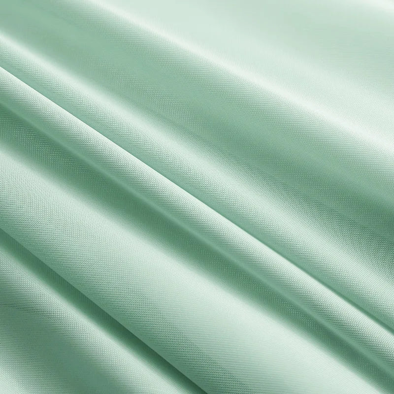 Cooling Blanket for Bed Silky Air Condition Comforter Lightweight Cooled Summer Quilt with Double Side Cold & Cooling Fabric