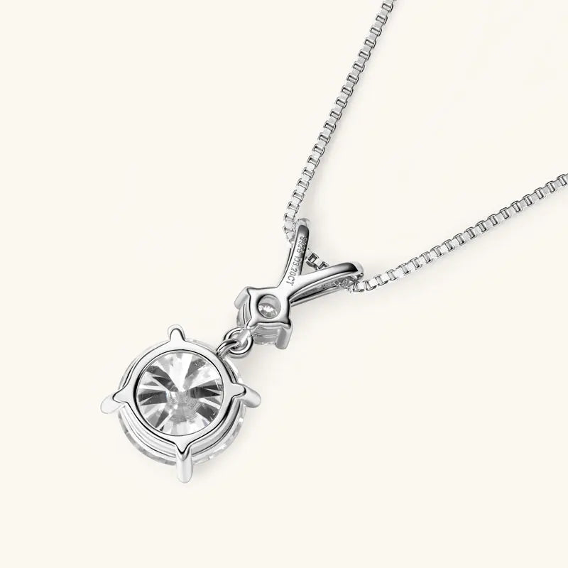 IOGOU 6.5mm/8mm/9mm D VVS1 All Moissanite Diamond Round Pendant Necklace for Women Engagement Luxury Sterling Silver 925 Jewelry