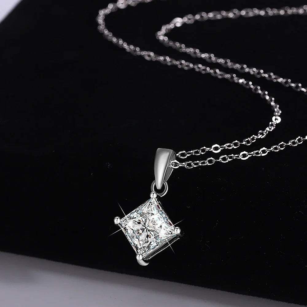 1/2carat GRA Certified Princess Cut Moissanite Pendant Necklace 925 Sterling Silver D Color Square Solitaire Diamond Neck Chain