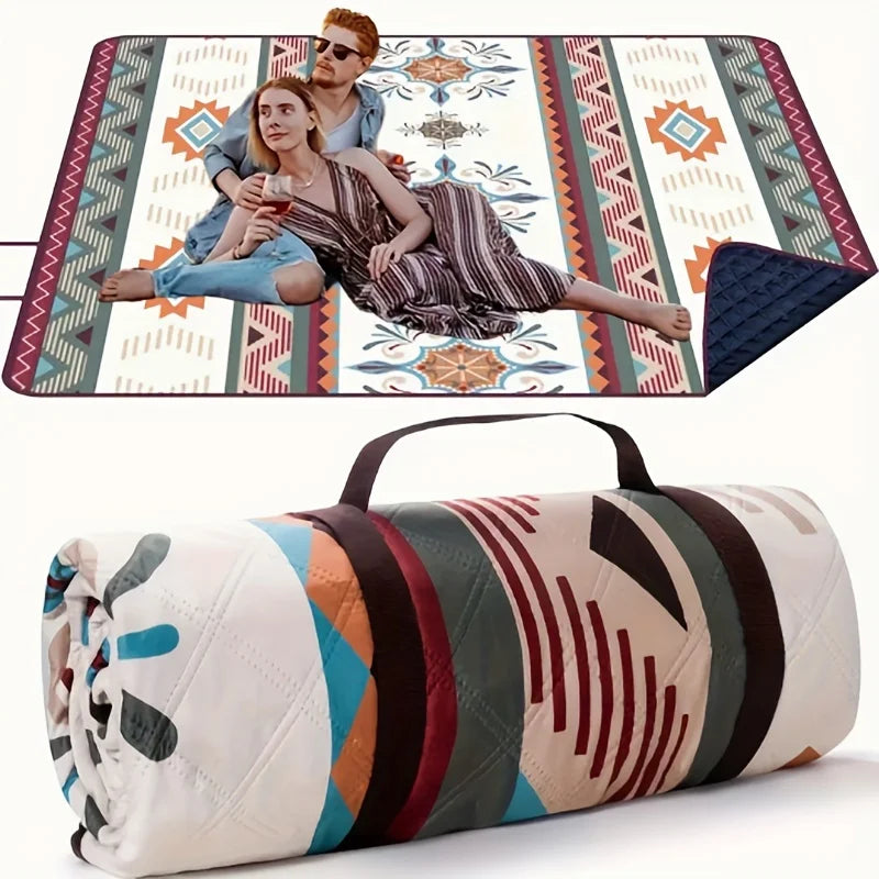 Outdoor camping picnic blanket, suitable for camping, barbecues, hiking and traveling. Portable beach mat, hand wash only.