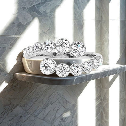 Anello Contrariè con Moissaniti D Color per ct 1,56