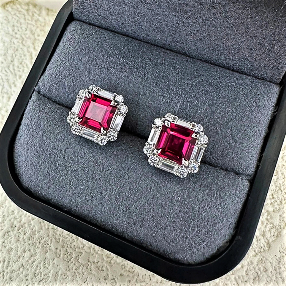 Mini Collezione di Orecchini con Gemme Lab Grown Taglio Asscher, Baguette e Brillante