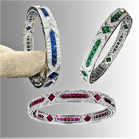 Mini Collezione di Bracciali Rigidi con Zaffiri, Smeraldi o Rubini Coltivati e Brillanti Sintetici