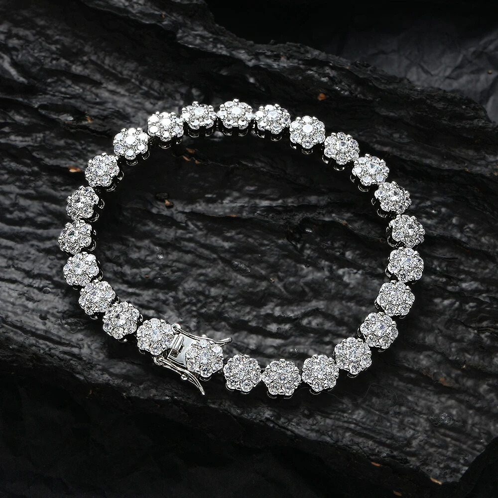 Bracciale e Collana a Fiori Esagonali con Moissaniti