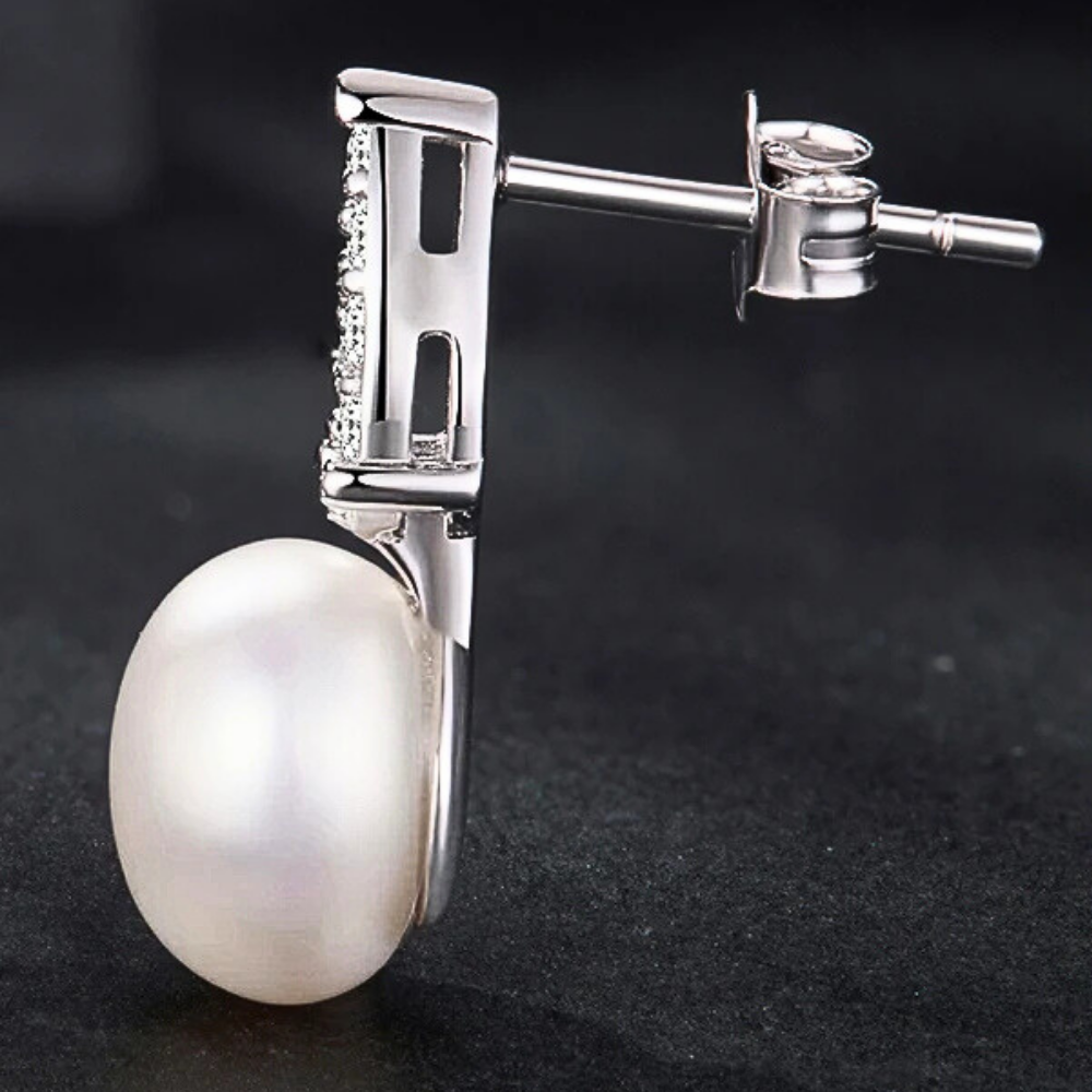 Orecchini a Goccia con Moissaniti e Perle Naturali