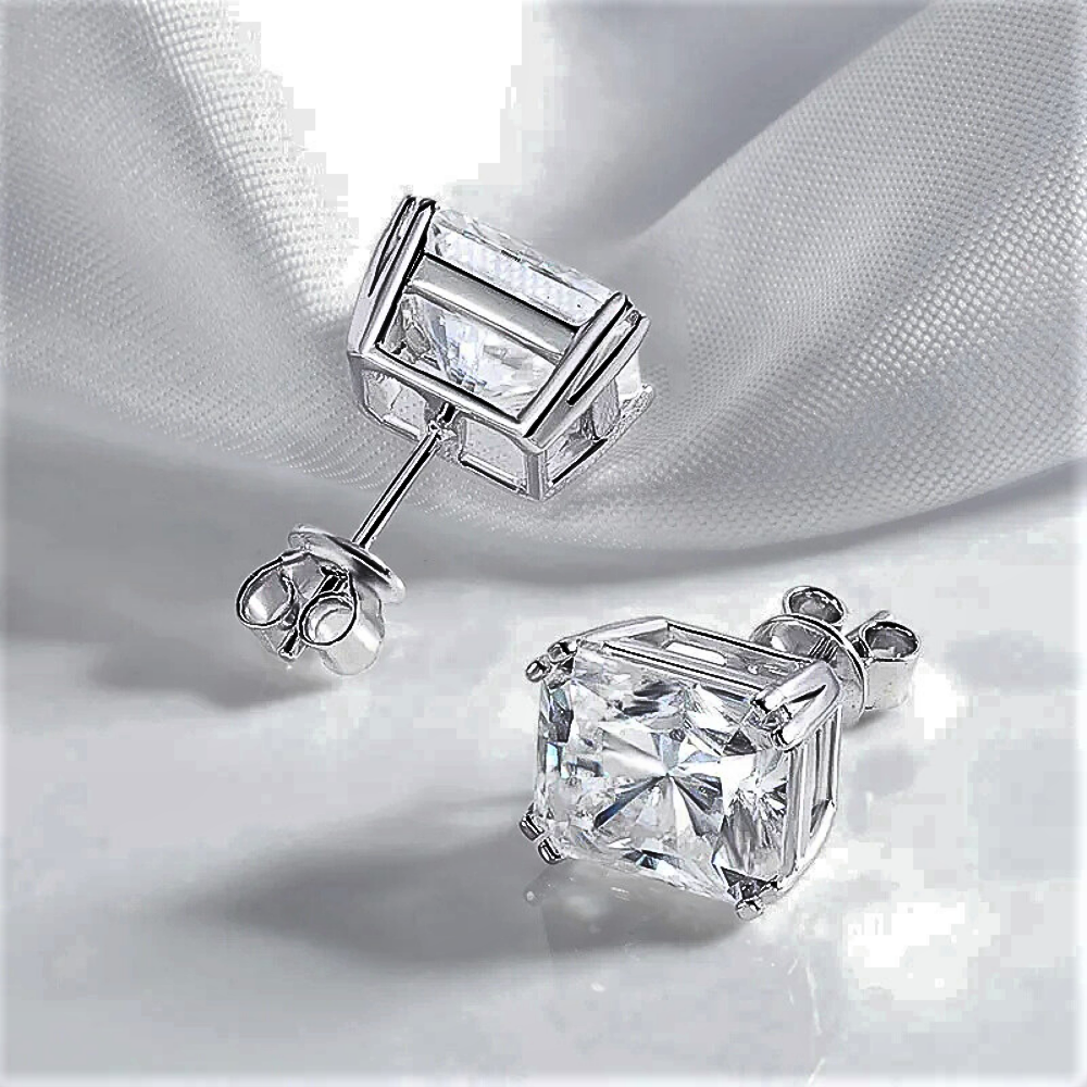 Orecchini Punto Luce con Moissaniti Taglio Radiant