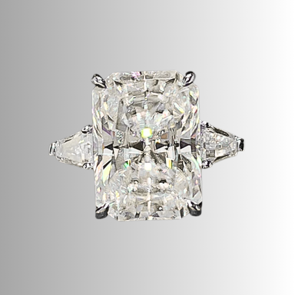 Fascione con Moissanite Taglio Radiant da 5 o 10 ct