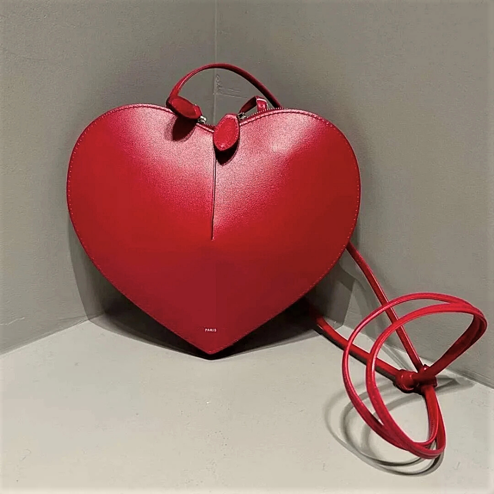 Borsetta a Cuore in Similpelle di Alta Qualità