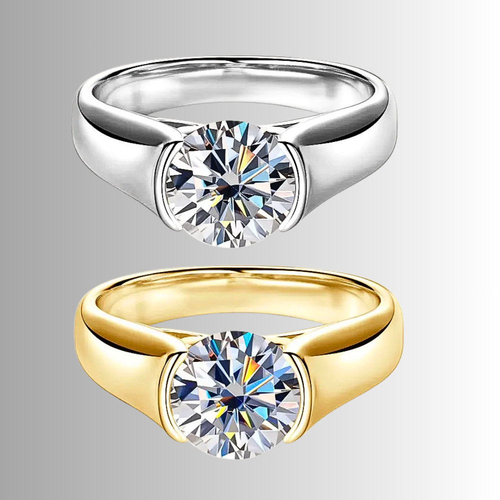 Solitario con Castone Aperto con Moissanite di ct 2,00