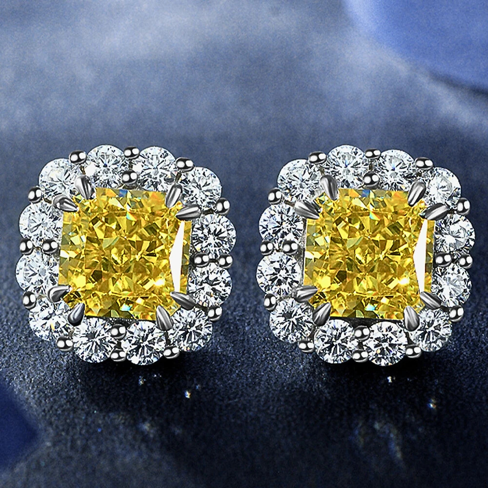 Orecchini a Fiore con Moissaniti Colorate di ct 4,00