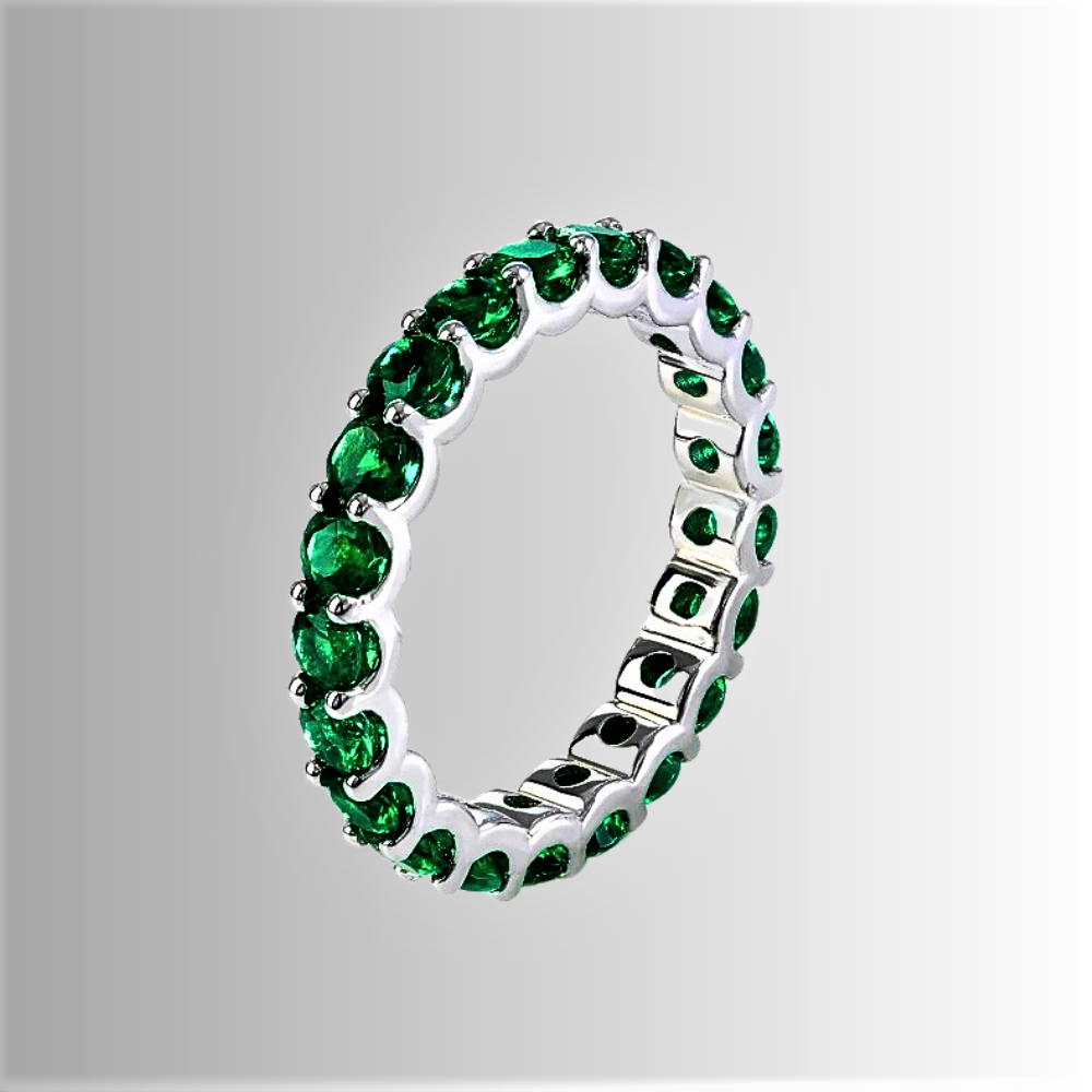 Eternity in Smeraldi Lab Grown Taglio Brillante per ct 2,2