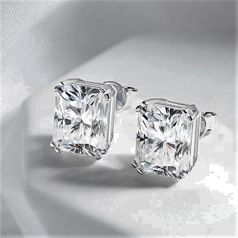 Orecchini Punto Luce con Moissaniti Taglio Radiant