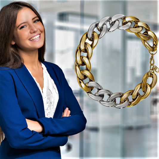 Collar “Óvalos Brillantes”: Un Triunfo de Luz y Color