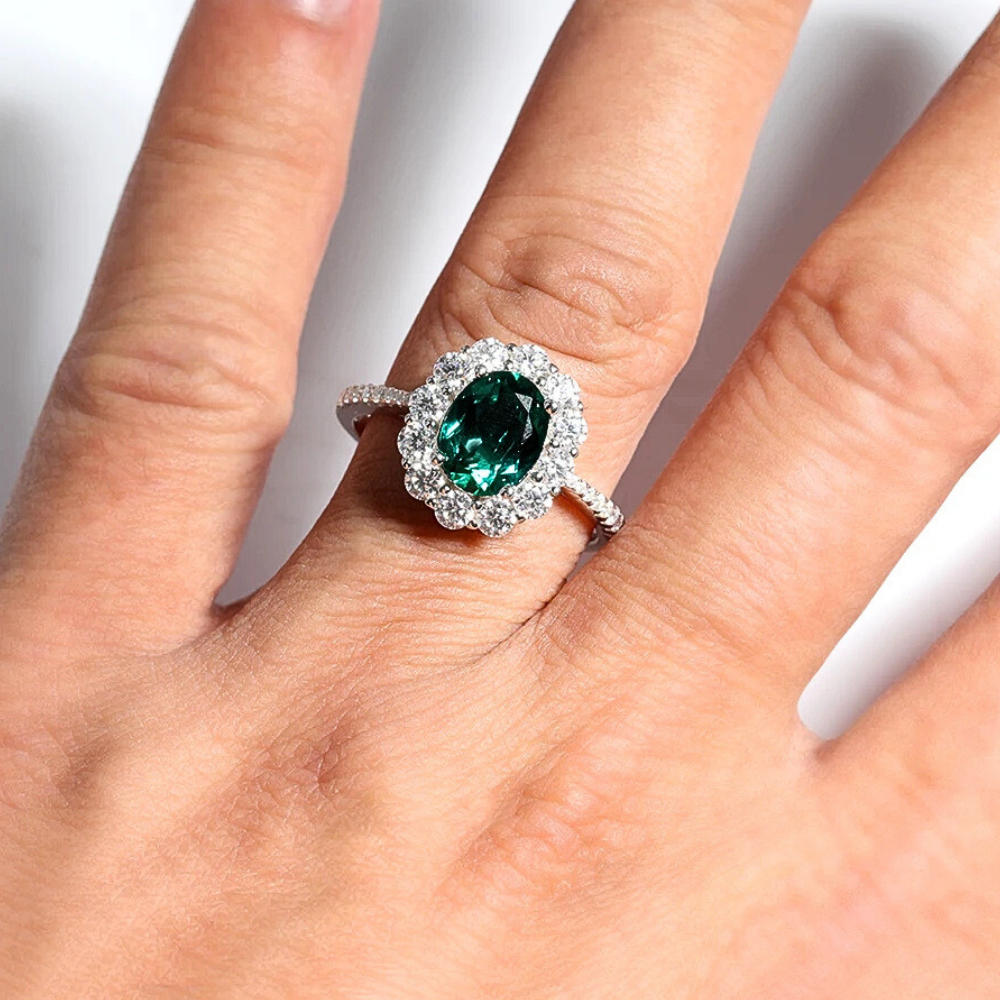 Mini Collezione di Anelli con Gemme Premium e Moissaniti D Color