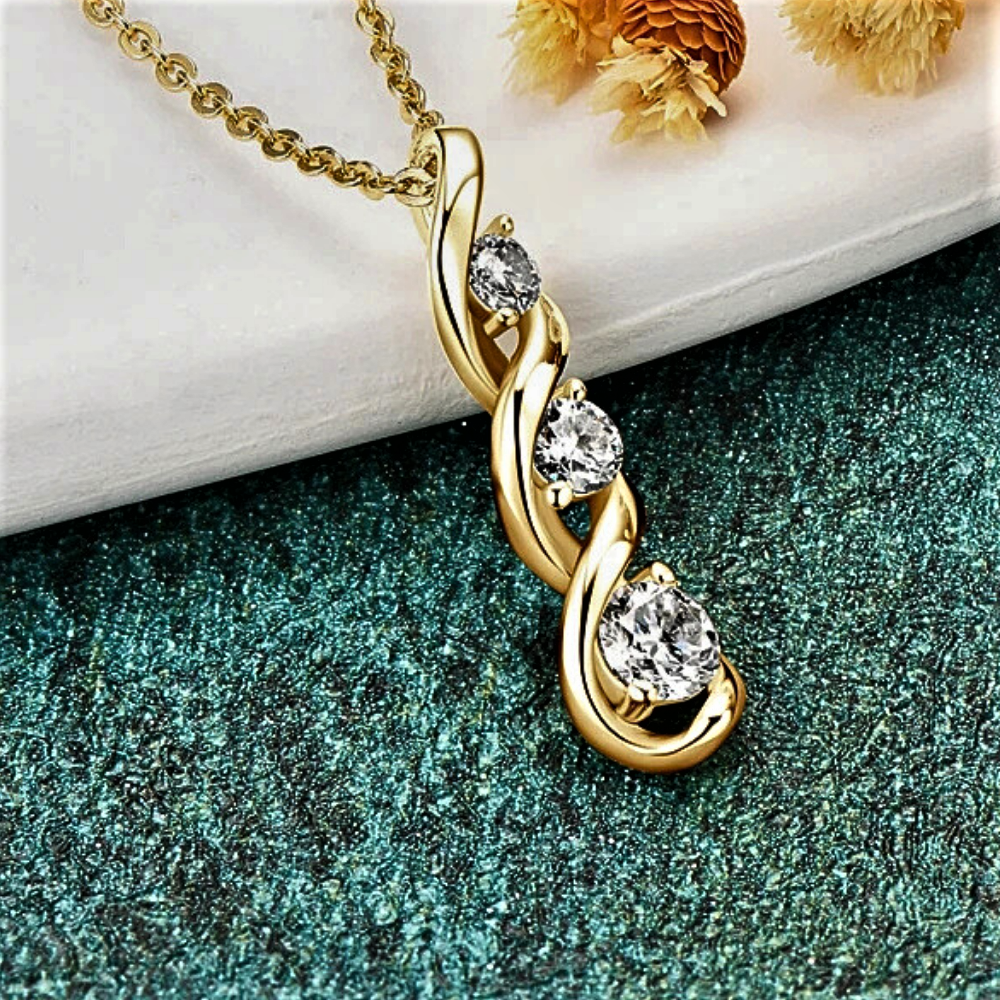 Collana Spirale Luminosa – Brillantezza Essenziale