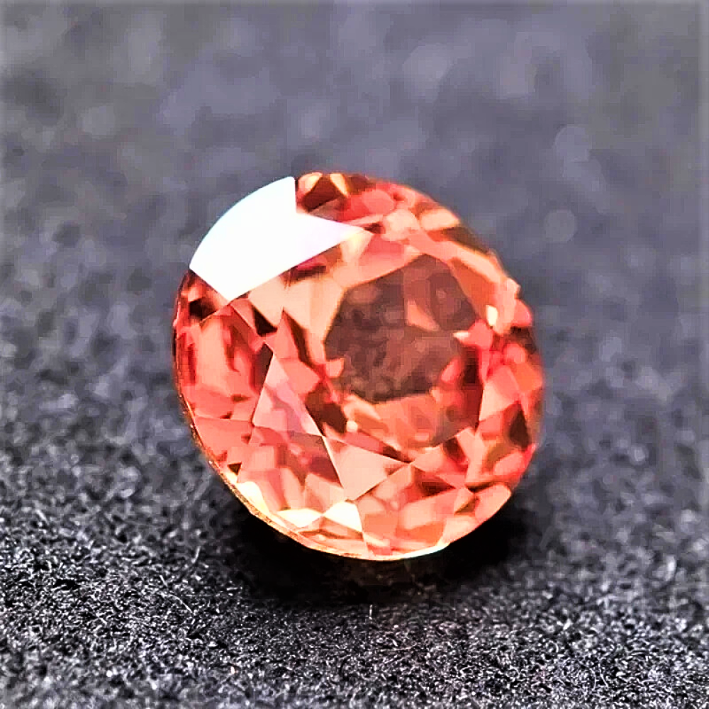Zaffiro Arancio Lab Grown Taglio Brillante Certificato