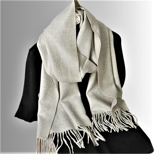 Pashmina in Misto Cachemire: Eleganza, Comfort e una Tavolozza di Colori Infinita