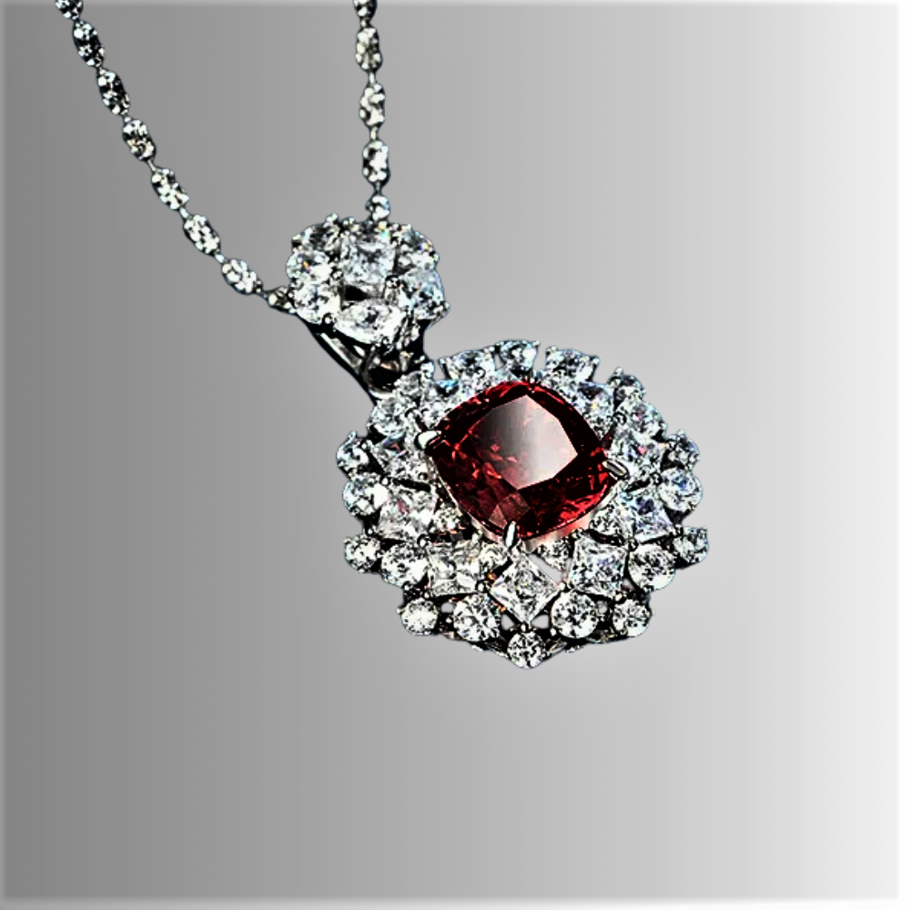 Collana con Rubino Coltivato e Diamanti Lab Grown
