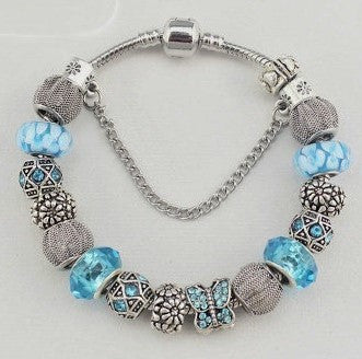 Pulsera “Mariposa Encantada” Estilo PANDORA en tu muñeca