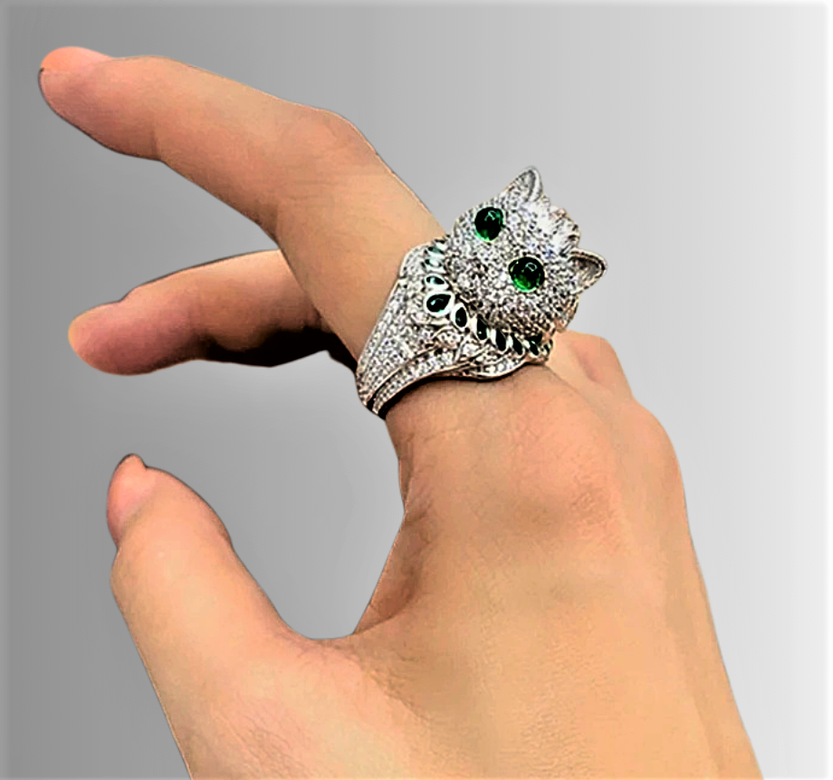 Anello Gattino con Moissaniti Colore Smeraldo e D color