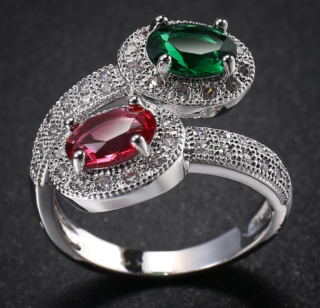 Anillo "Contrariè" con circonitas ovaladas de colores