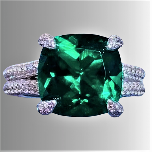 Anello con Smeraldo Colombiano Taglio Cuscino e Brillanti Lab Grown