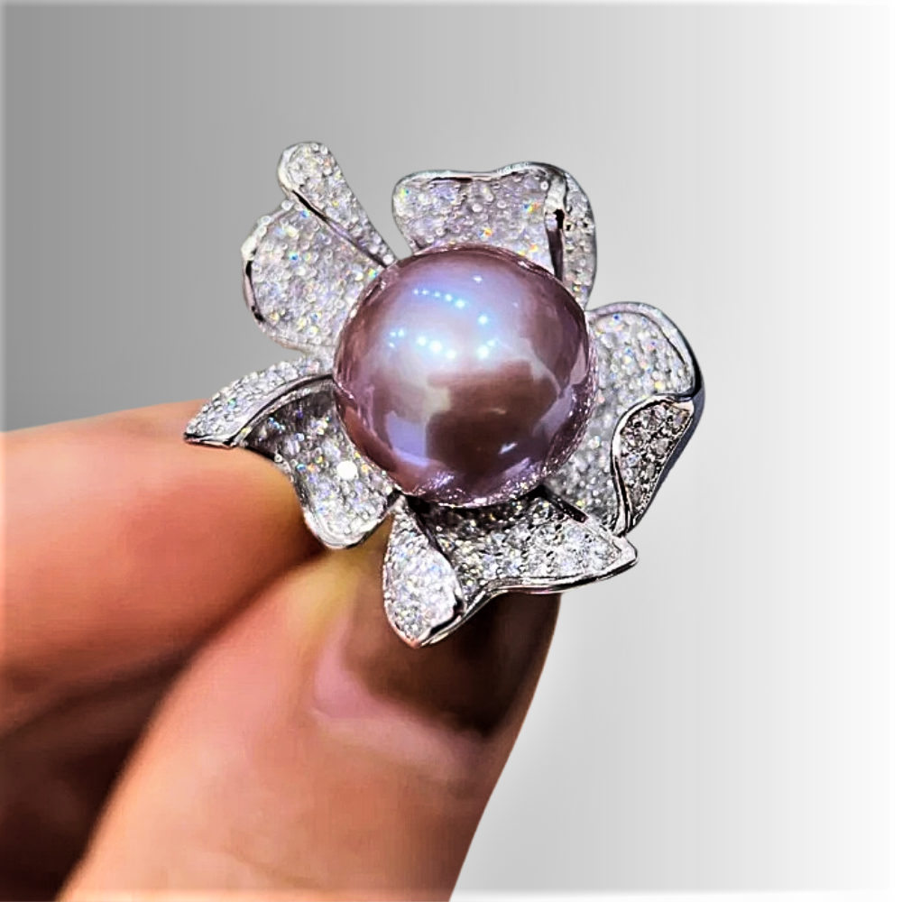 Anello Floreale con Perla Naturale d'Acqua Dolce da 11-12mm