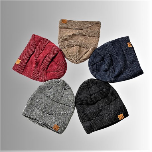 Gorro con forro de piel sintética para vencer al invierno con estilo