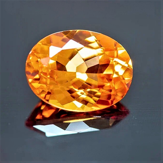 Zaffiro Arancio Lab Grown Taglio Ovale Certificato