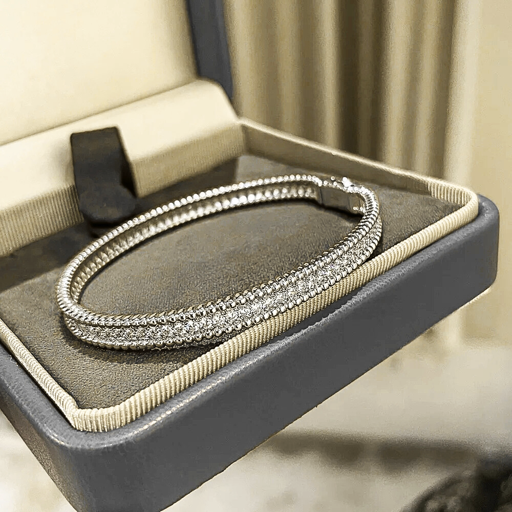 Bracciale Rigido con Striscia di Moissaniti