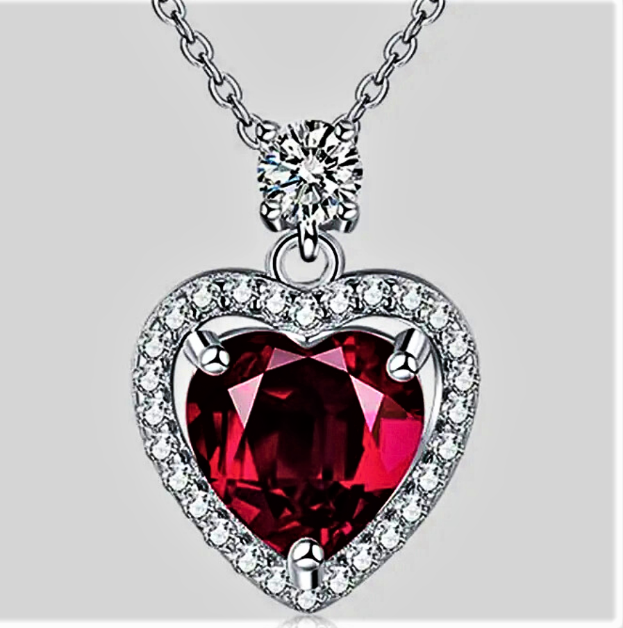 Collana con Rubino Taglio Cuore e Brillanti Coltivati
