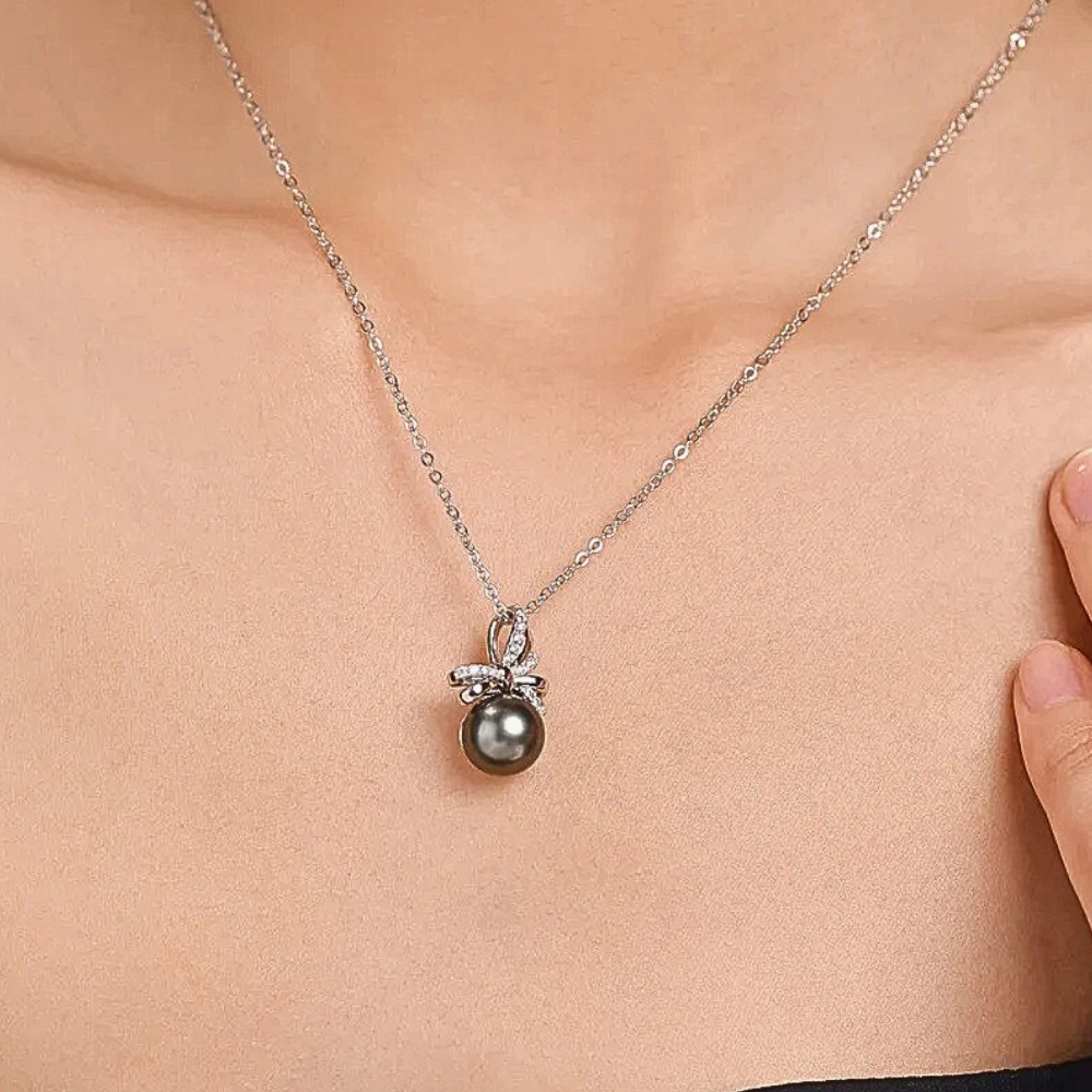 Mini Collezione di Collane con Moissaniti e Perle Naturali di Tahiti