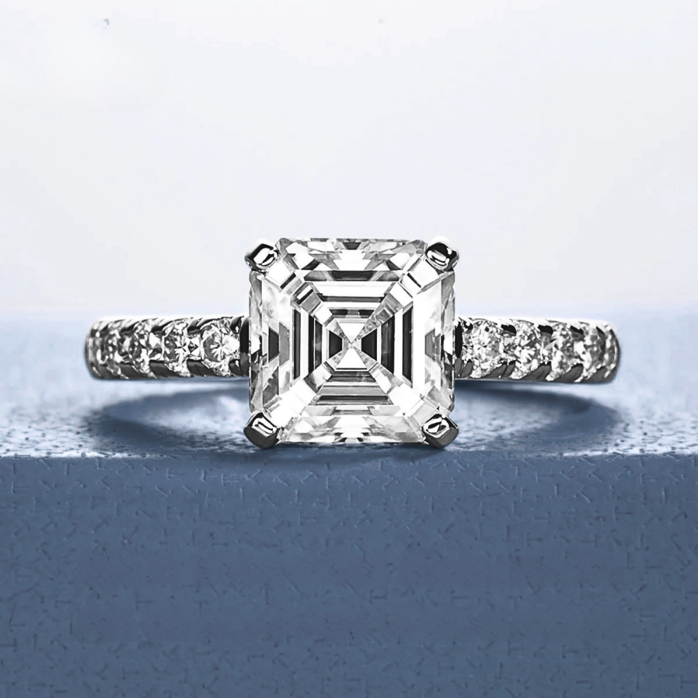 Solitario con Moissanite Taglio Asscher di ct 3,00